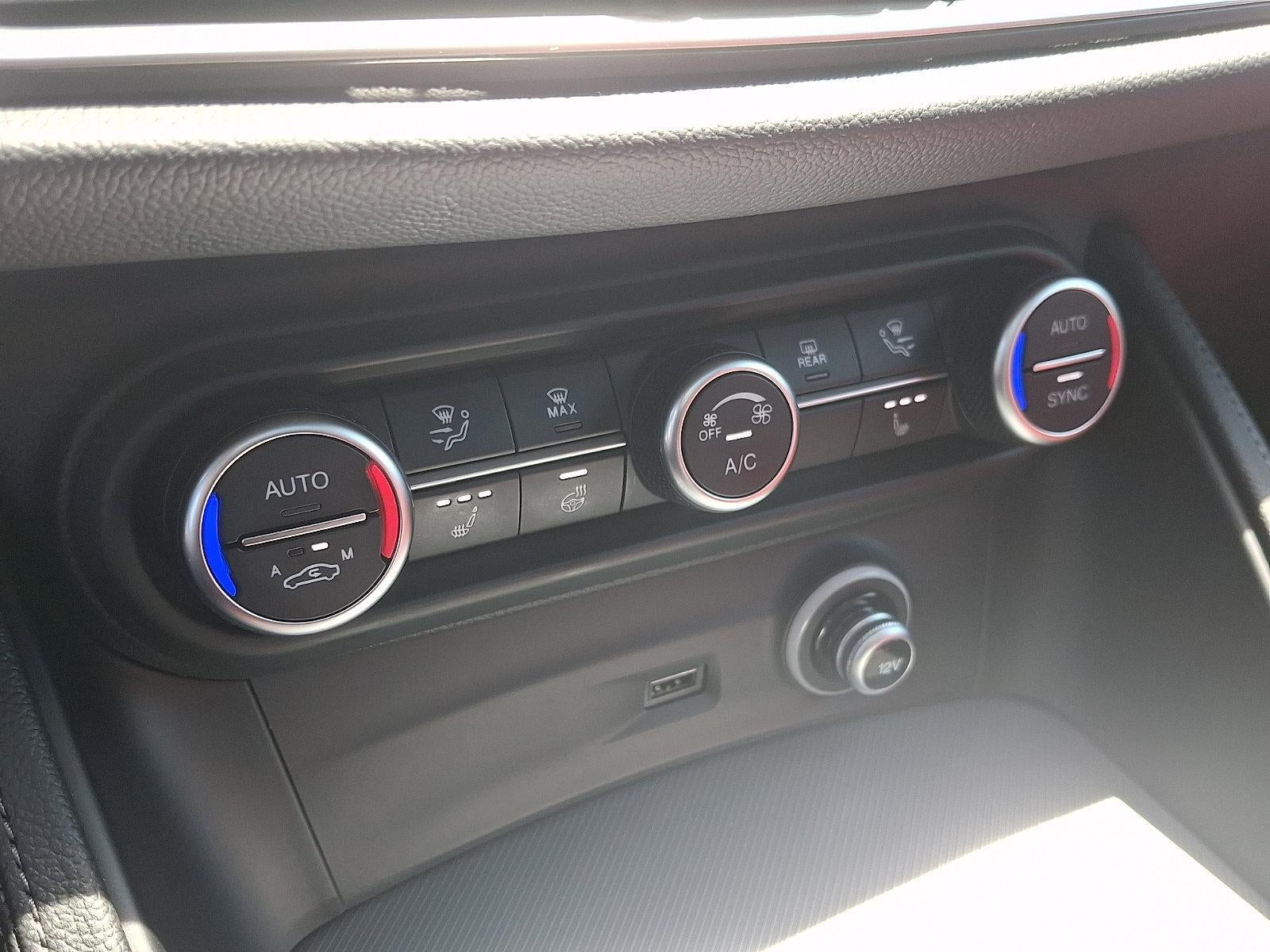 2025 Alfa Romeo Stelvio AWD