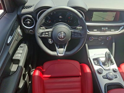 2025 Alfa Romeo Stelvio AWD