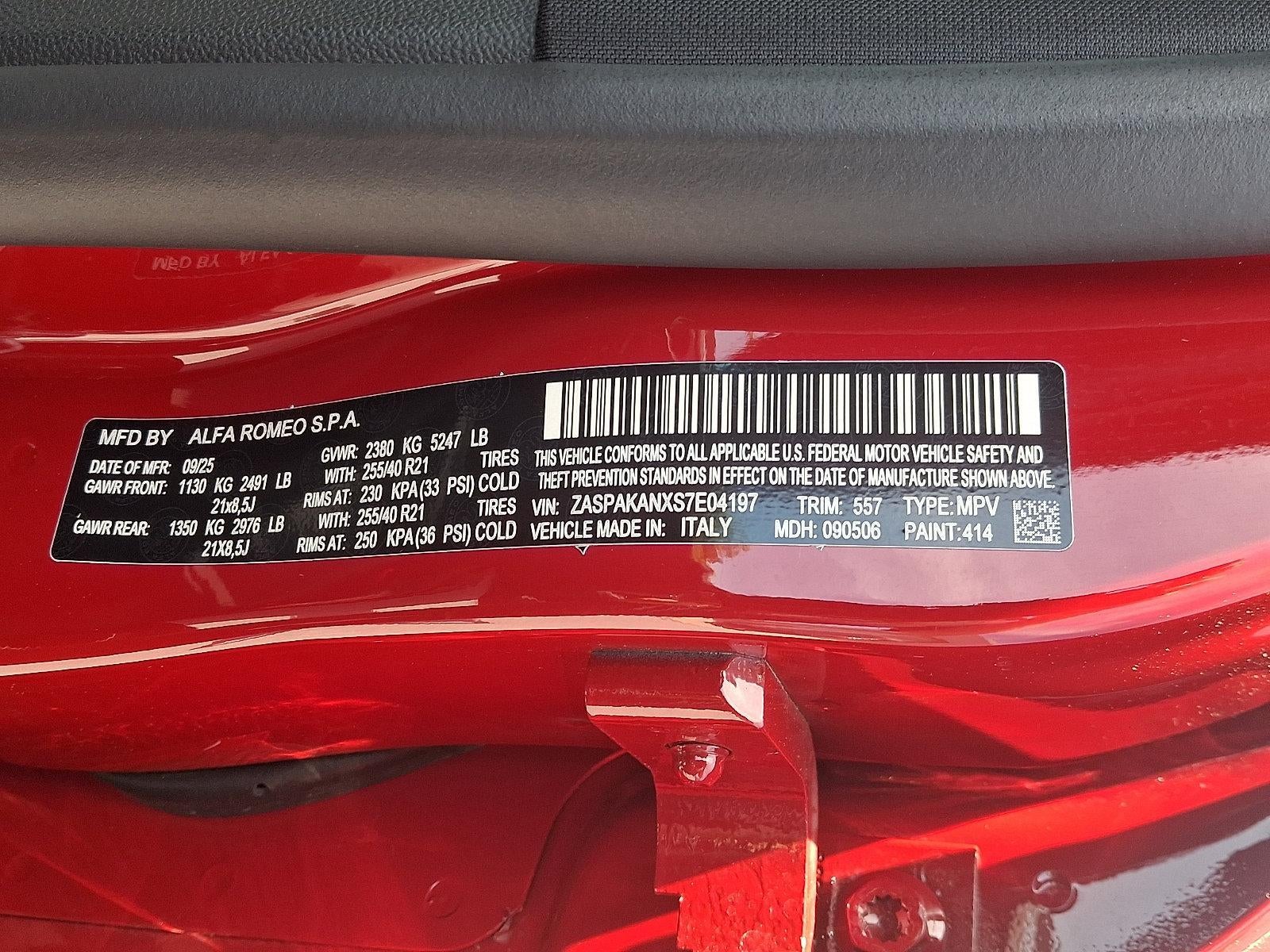 2025 Alfa Romeo Stelvio AWD