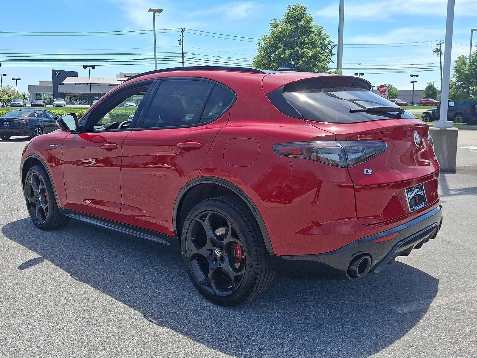 2025 Alfa Romeo Stelvio AWD