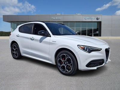 2022 Alfa Romeo Stelvio Veloce AWD