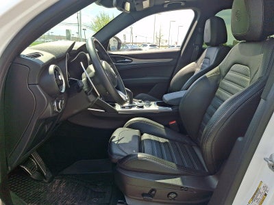 2022 Alfa Romeo Stelvio Veloce AWD