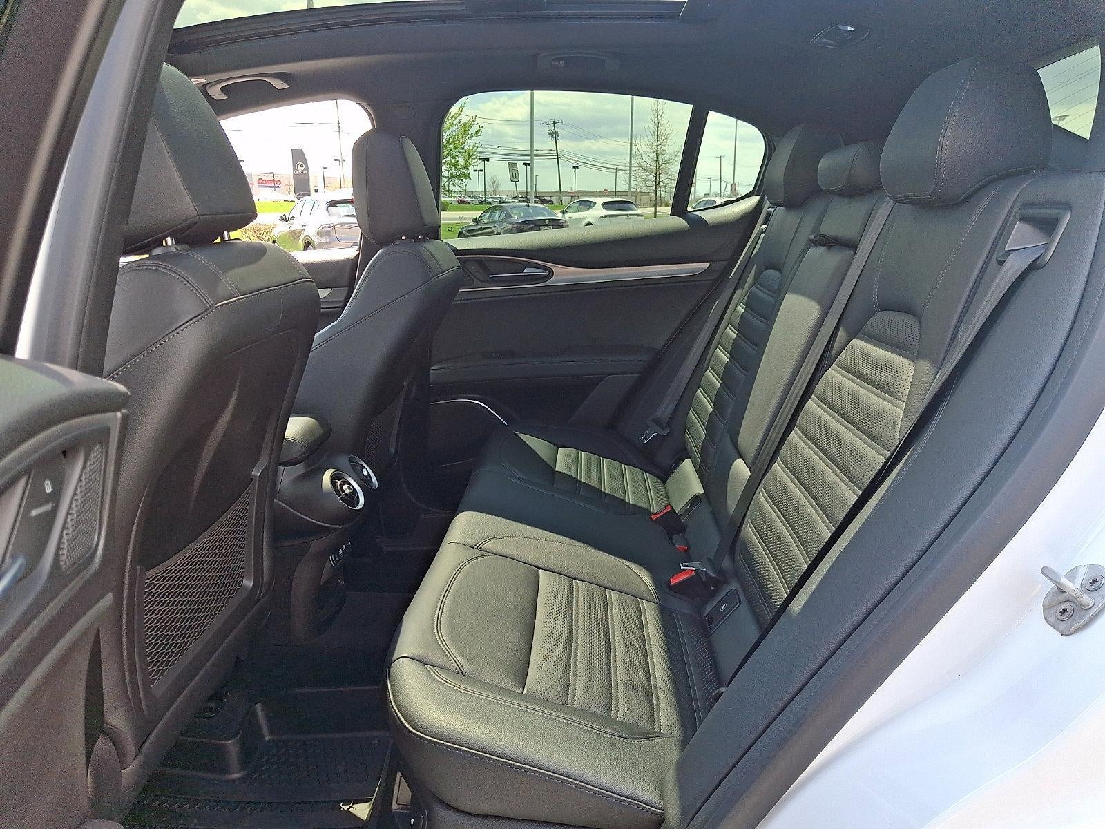 2022 Alfa Romeo Stelvio Veloce AWD