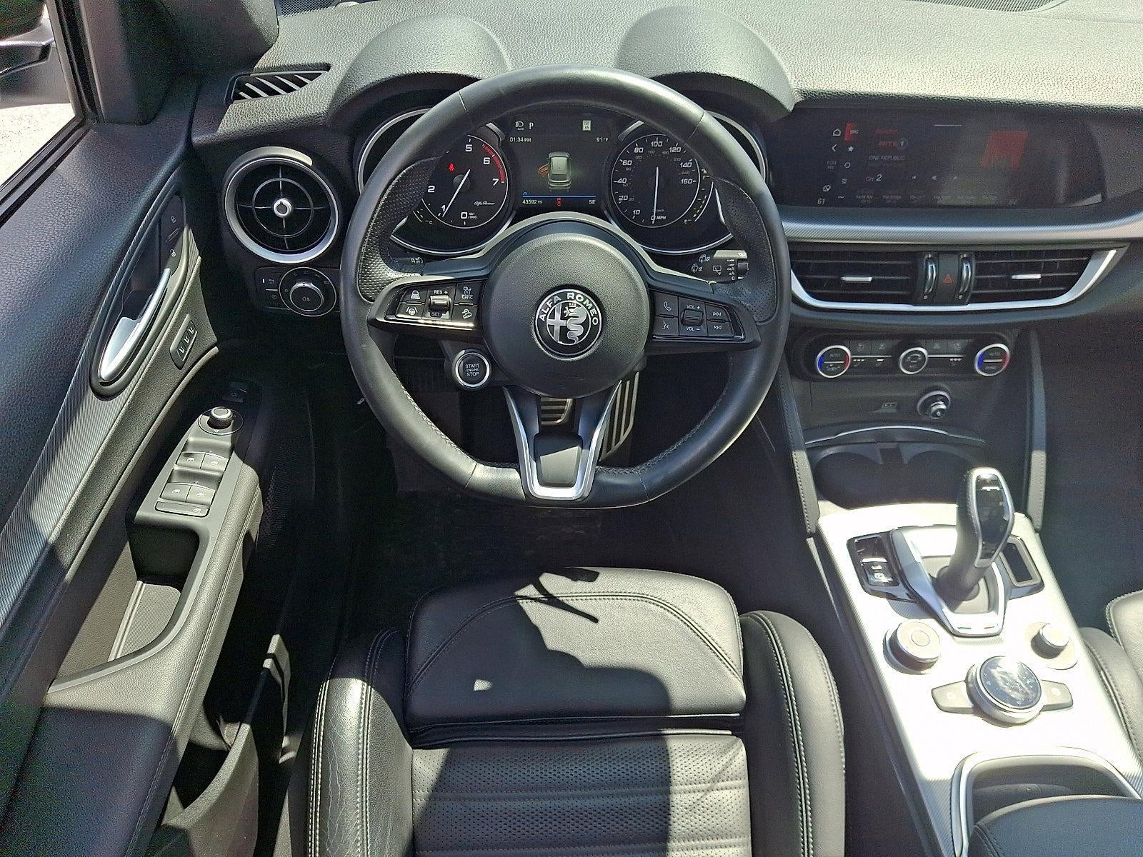 2022 Alfa Romeo Stelvio Veloce AWD