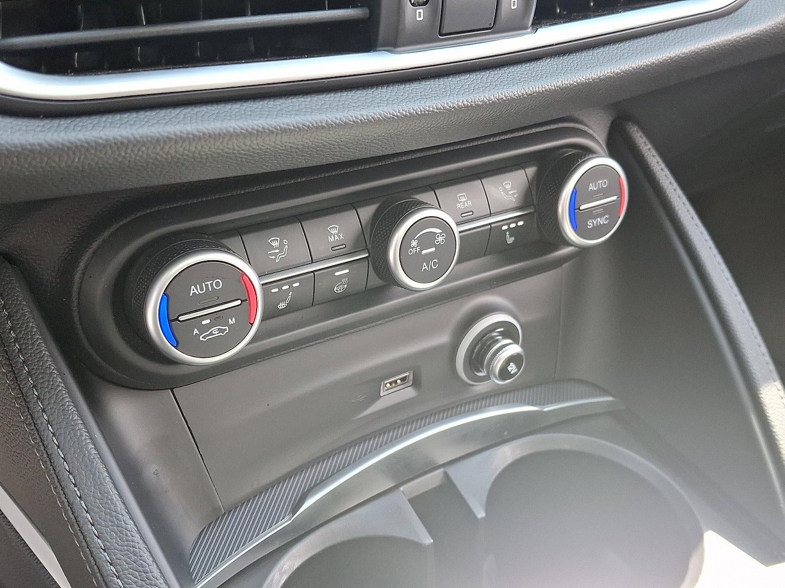 2022 Alfa Romeo Stelvio Veloce AWD