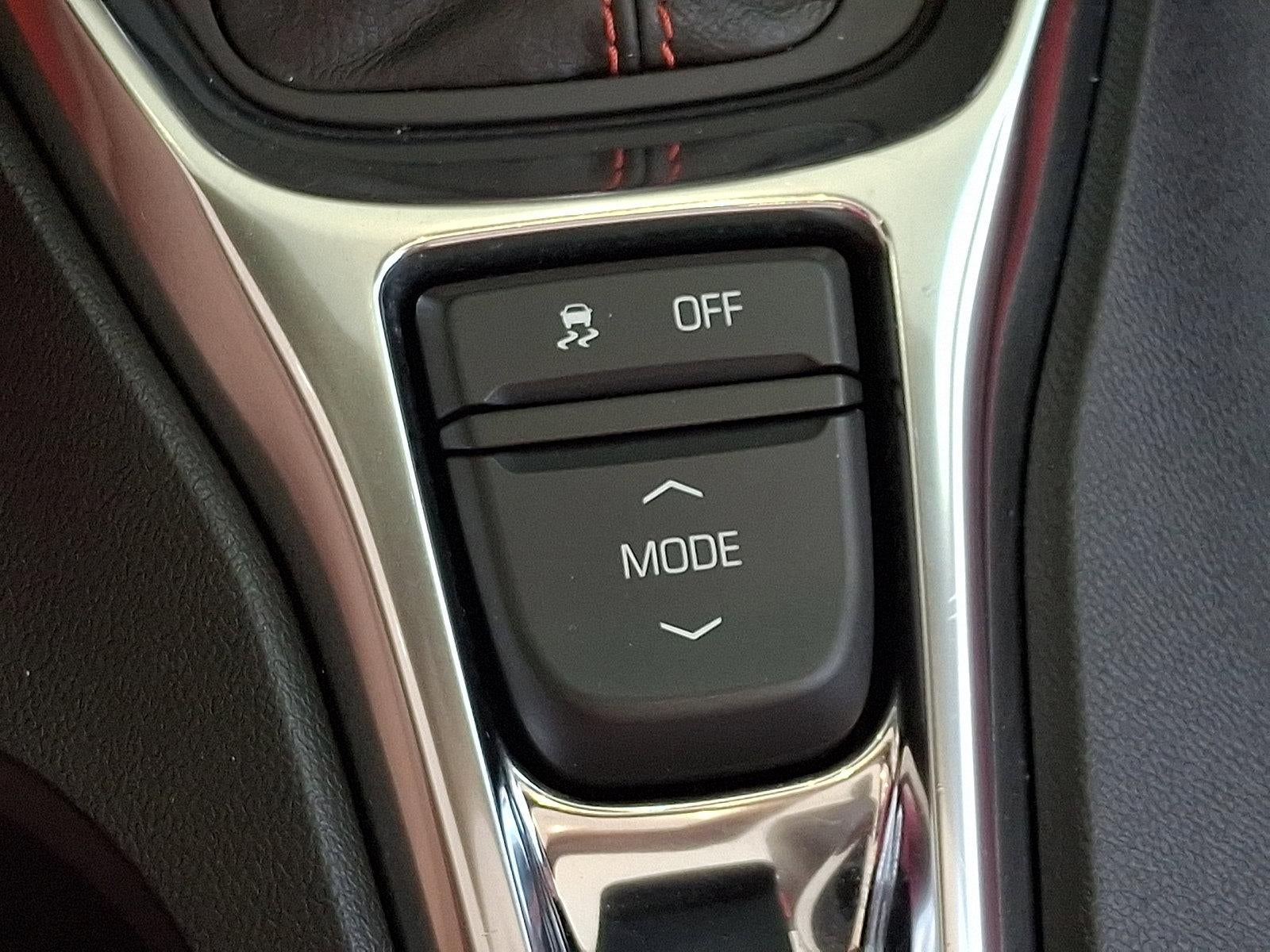 2018 Chevrolet Camaro 2dr Convertible 2SS