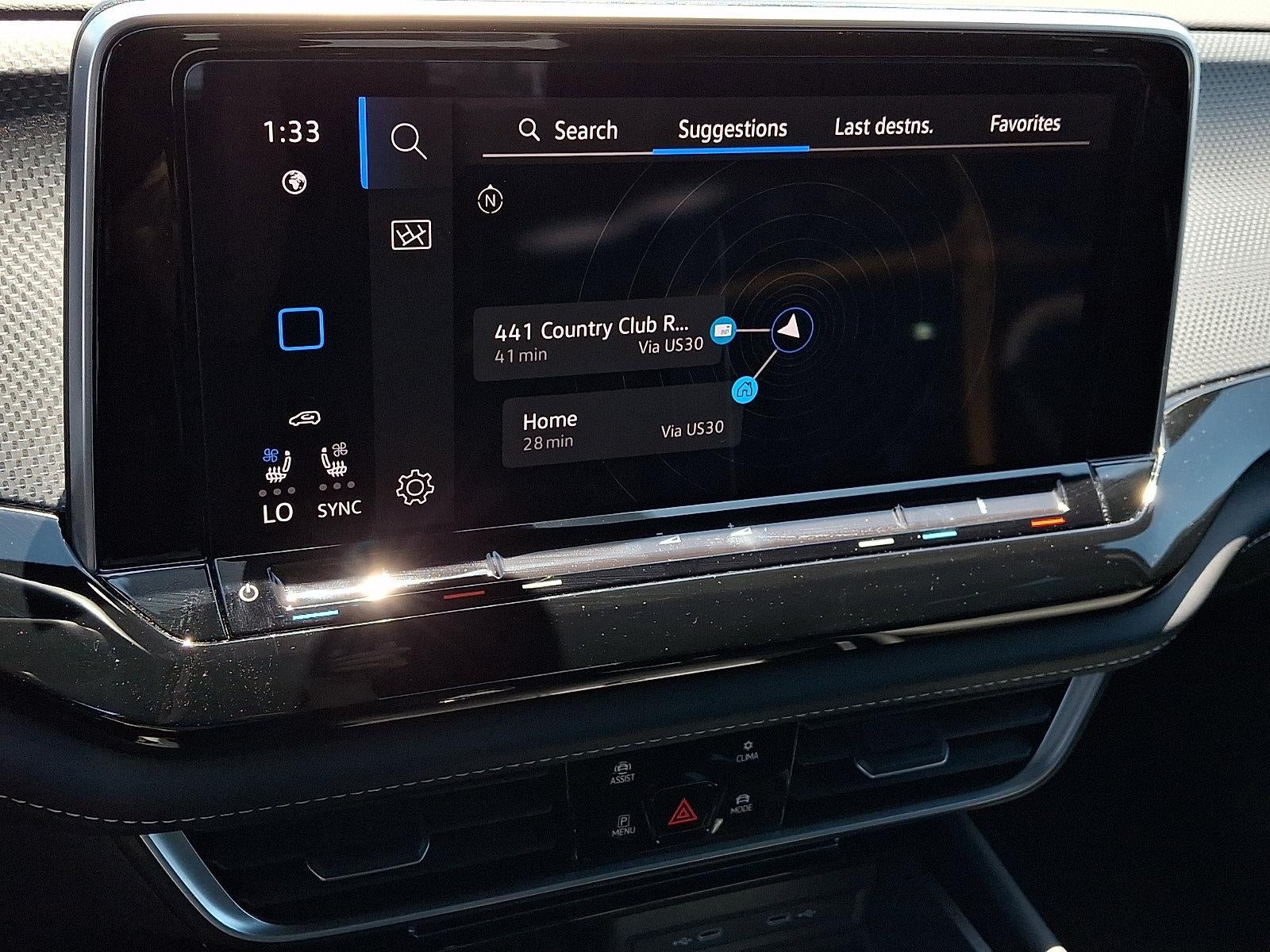 2024 Volkswagen Atlas Cross Sport 2.0T SEL Premium R-Line 4MOTION