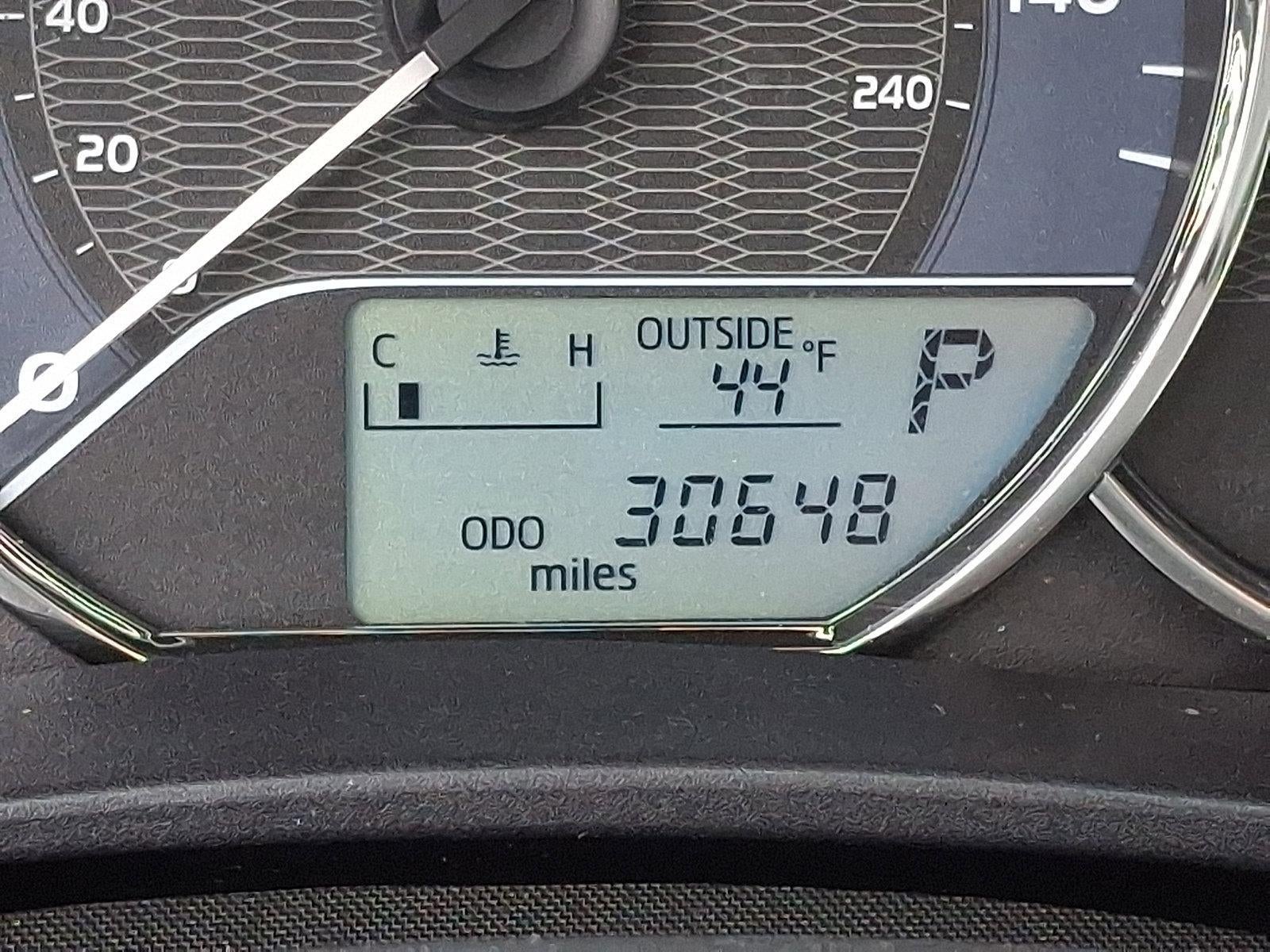 2015 Toyota Corolla 4dr Sdn CVT Auto LE (Natl)