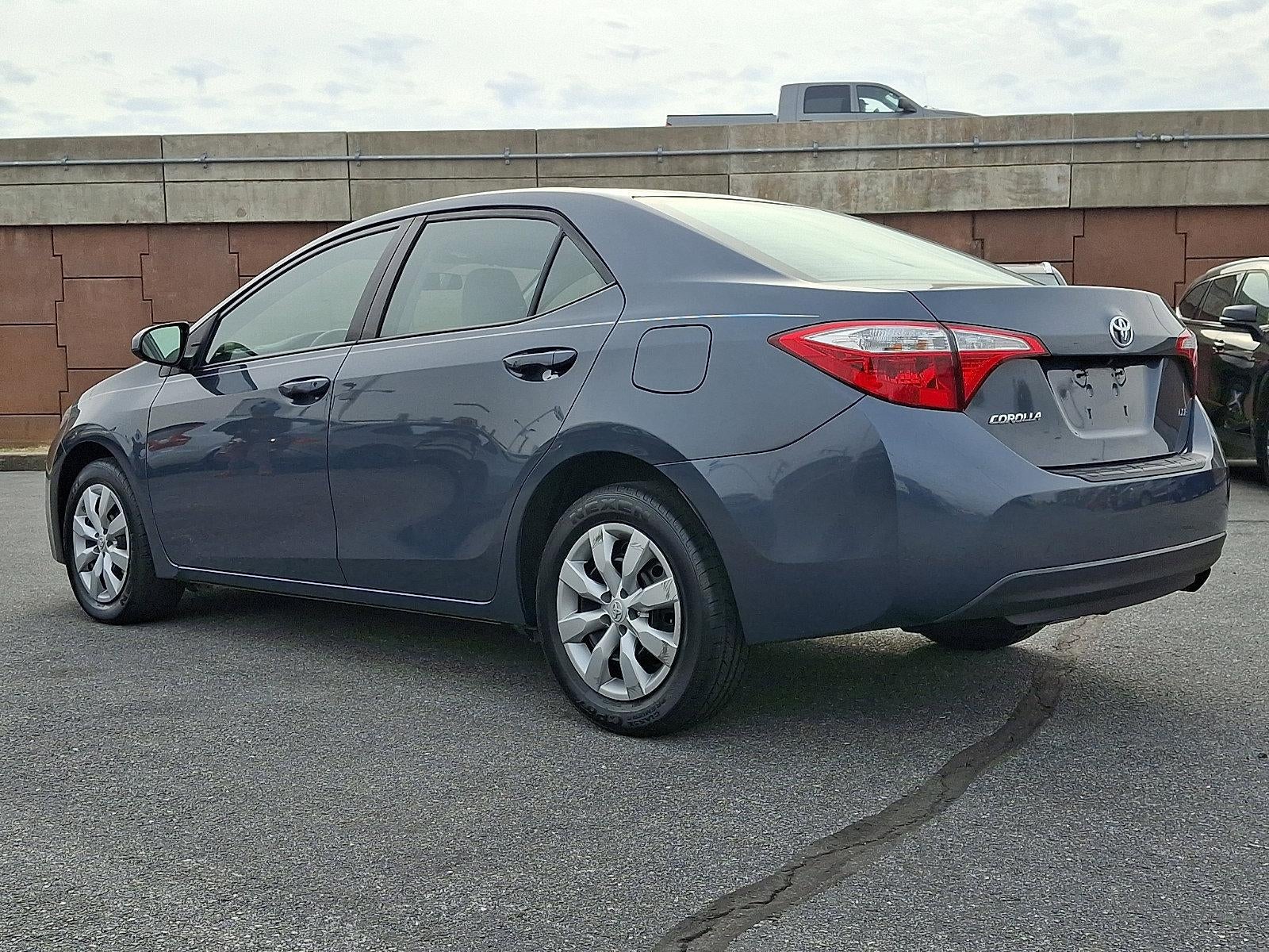 2015 Toyota Corolla 4dr Sdn CVT Auto LE (Natl)