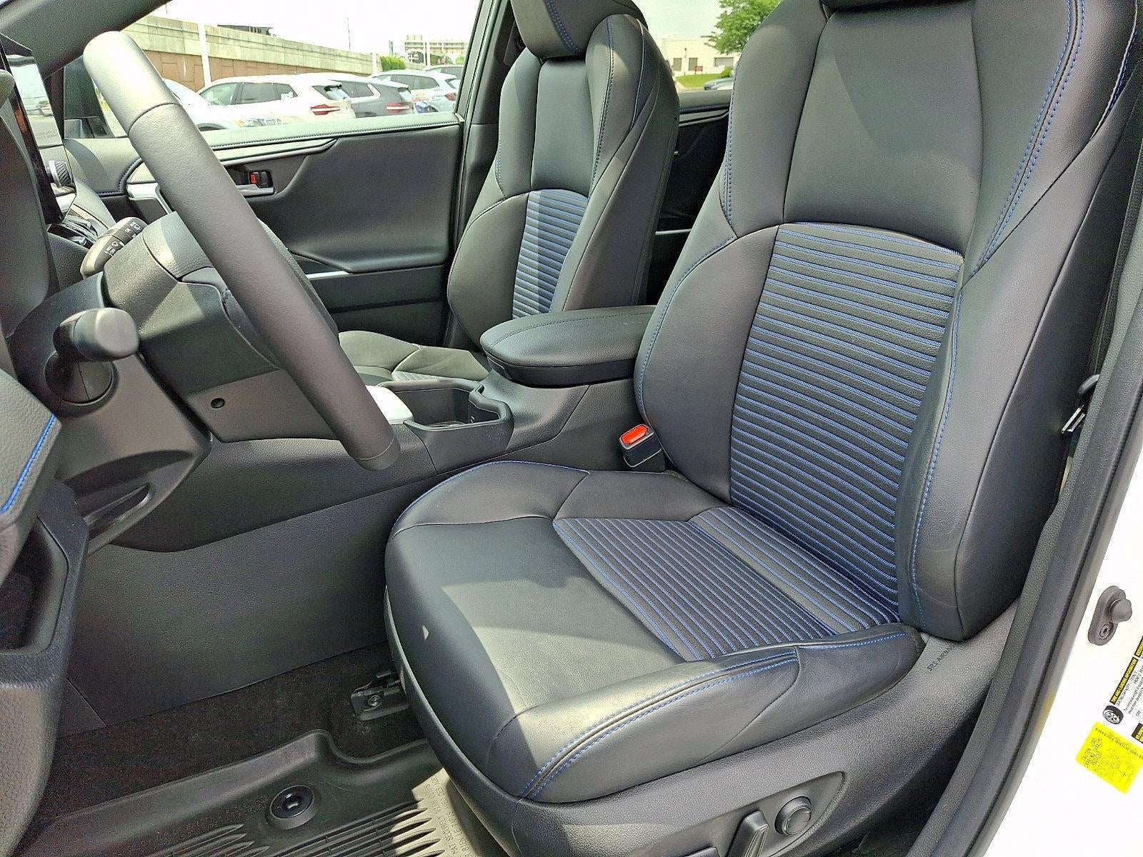 2023 Toyota RAV4 Hybrid XSE AWD (Natl)