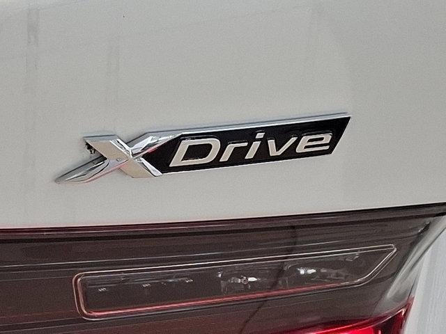 2025 BMW 330i xDrive Sedan