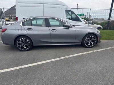 2025 BMW 330i xDrive Sedan