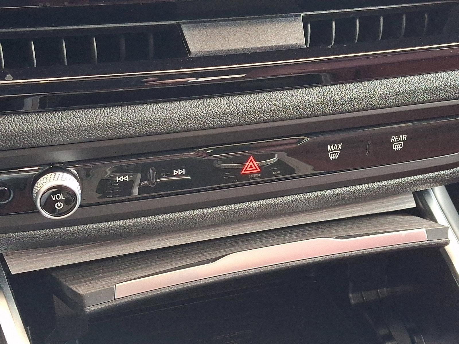 2026 BMW 330i NA xDrive Sedan
