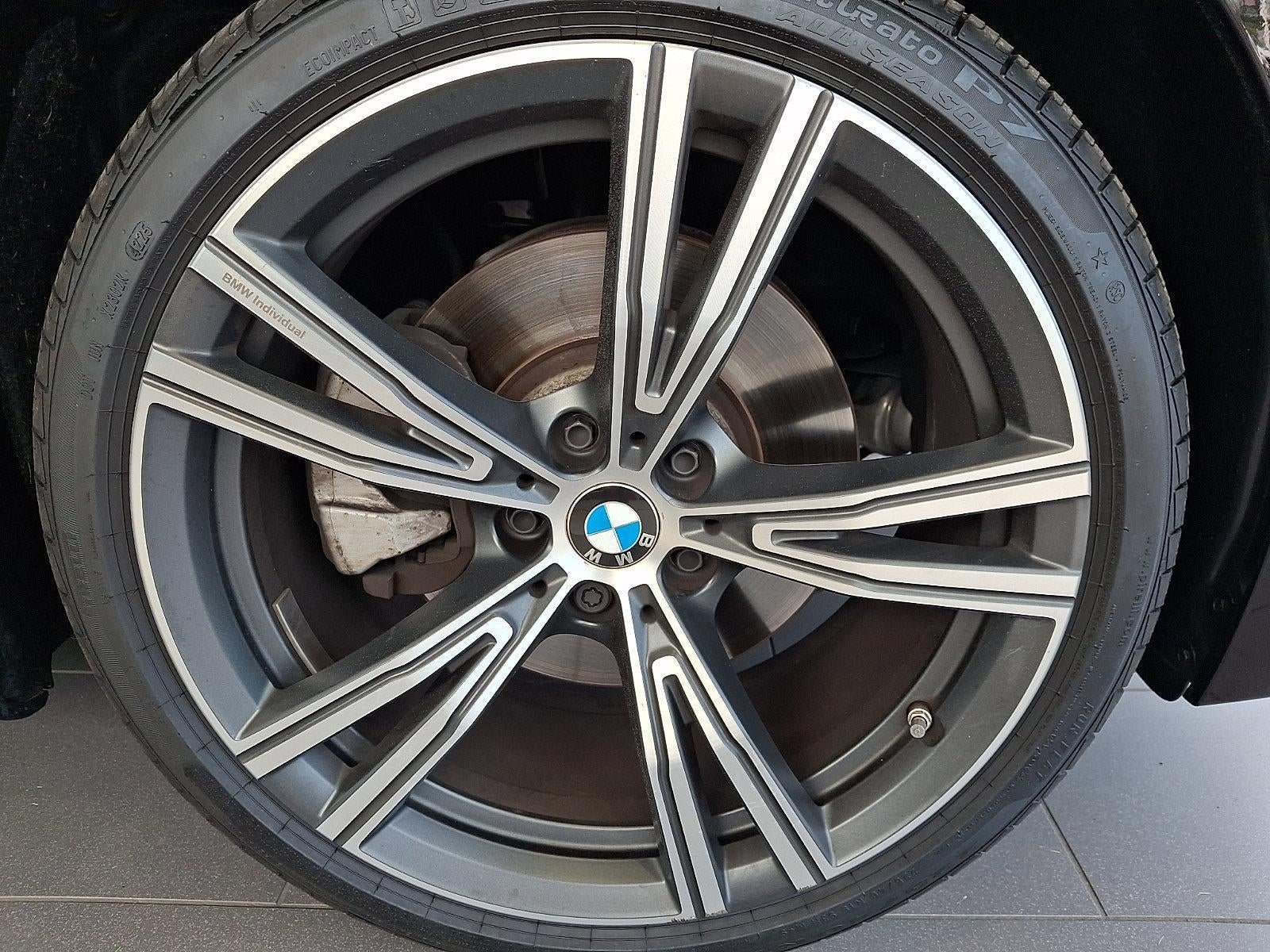 2024 BMW 330i xDrive Sedan