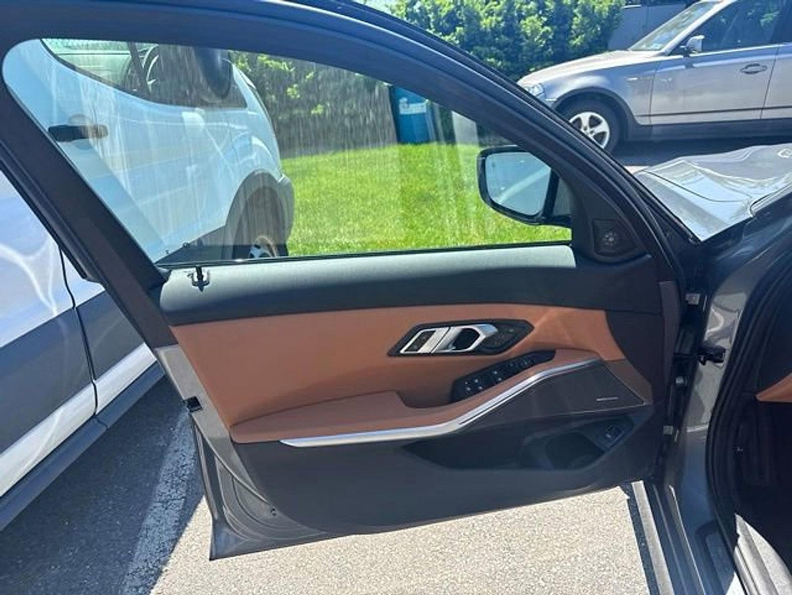 2023 BMW 330i xDrive Sedan