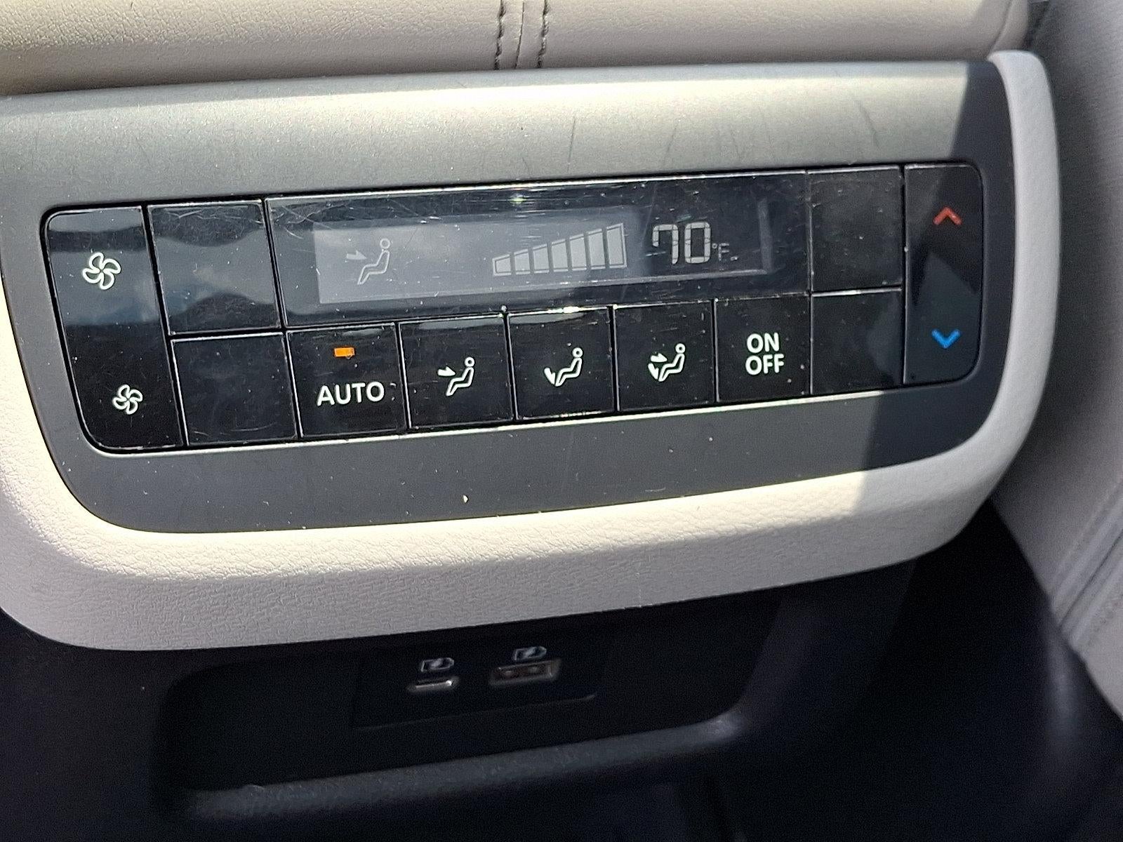 2023 Nissan Pathfinder SV 4WD