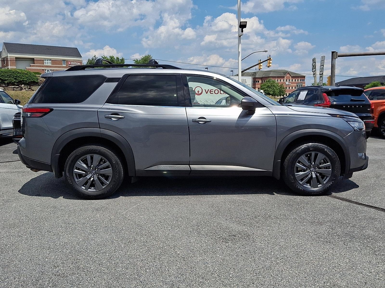 2023 Nissan Pathfinder SV 4WD
