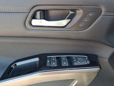 2025 Nissan Pathfinder Platinum 4WD