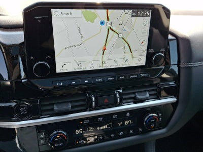 2025 Nissan Pathfinder Platinum 4WD