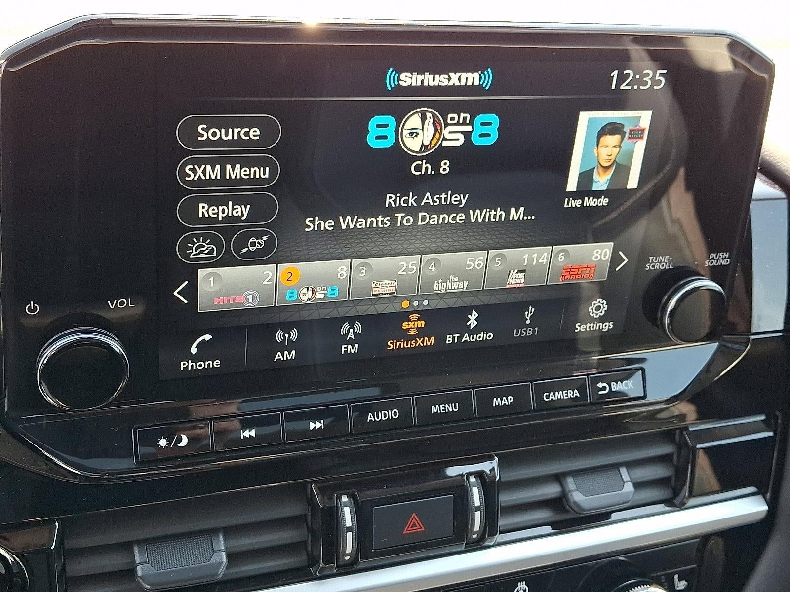 2025 Nissan Pathfinder Platinum 4WD