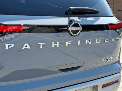 2025 Nissan Pathfinder Platinum 4WD