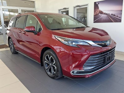 2025 Toyota Sienna Platinum AWD 7-Passenger (GS)