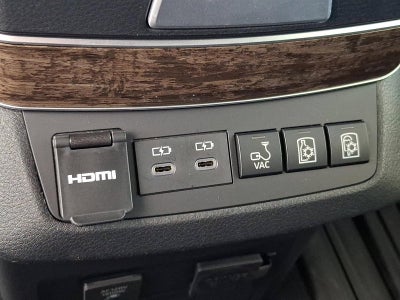 2025 Toyota Sienna Platinum AWD 7-Passenger (GS)