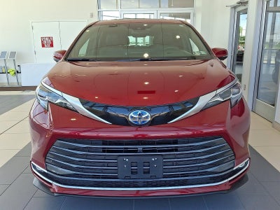 2025 Toyota Sienna Platinum AWD 7-Passenger (GS)