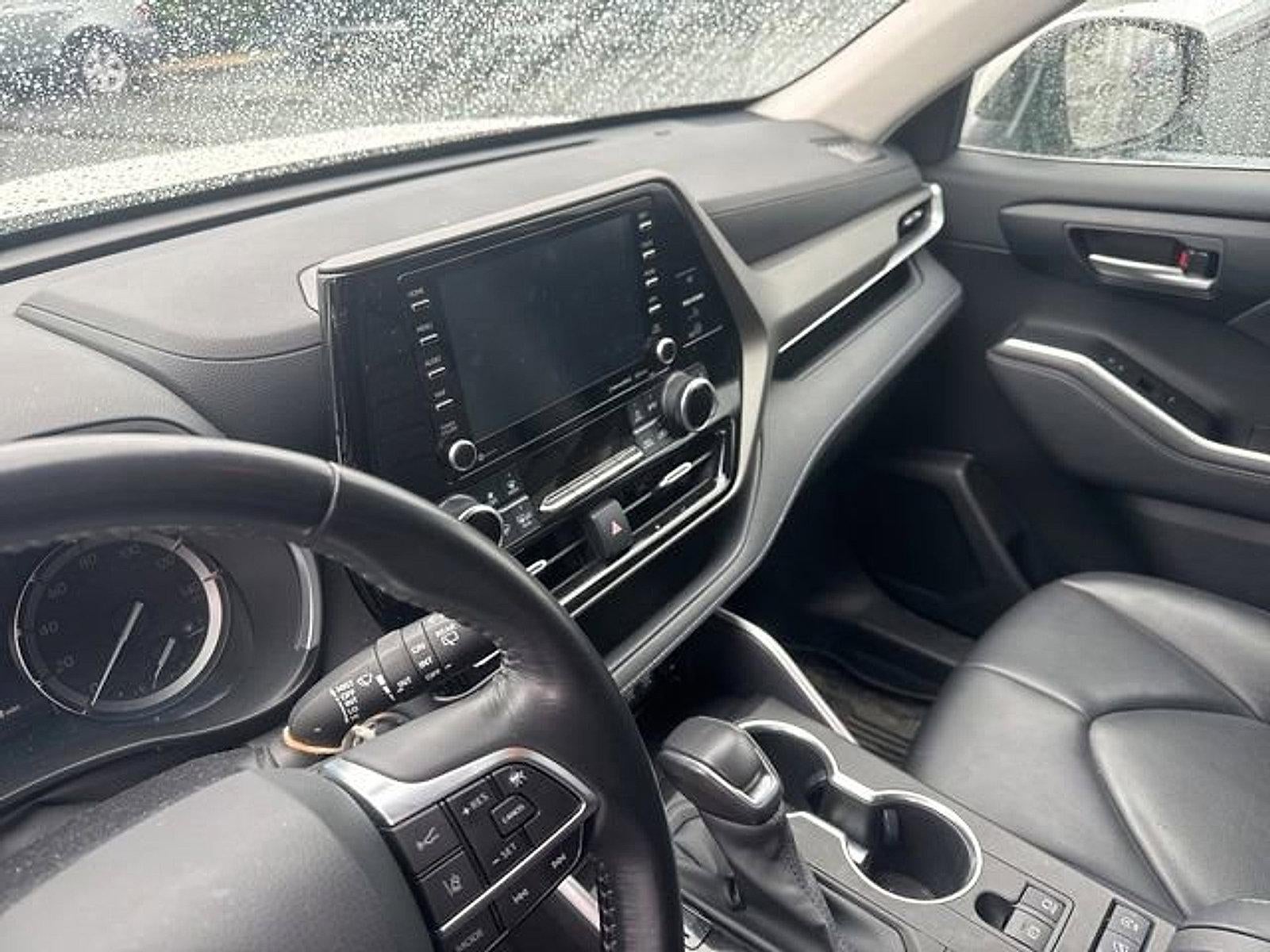 2021 Toyota Highlander XLE AWD (Natl)