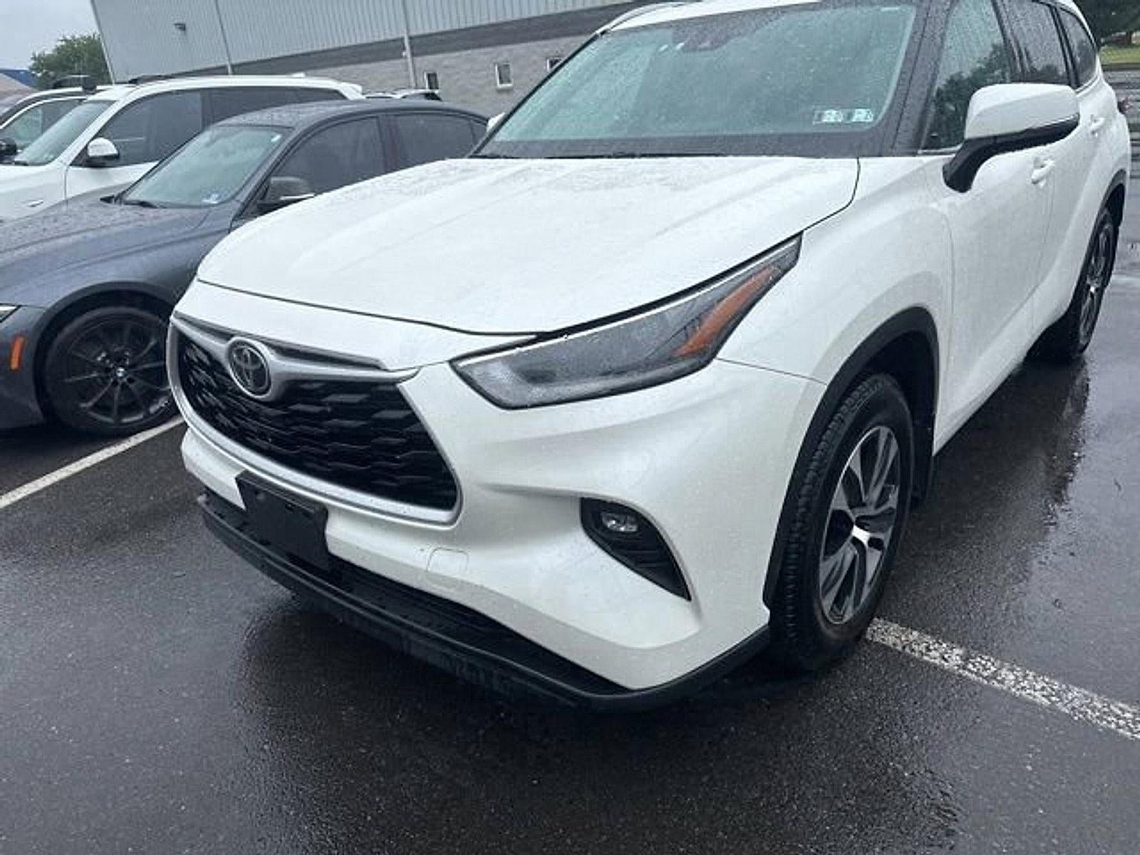 2021 Toyota Highlander XLE AWD (Natl)