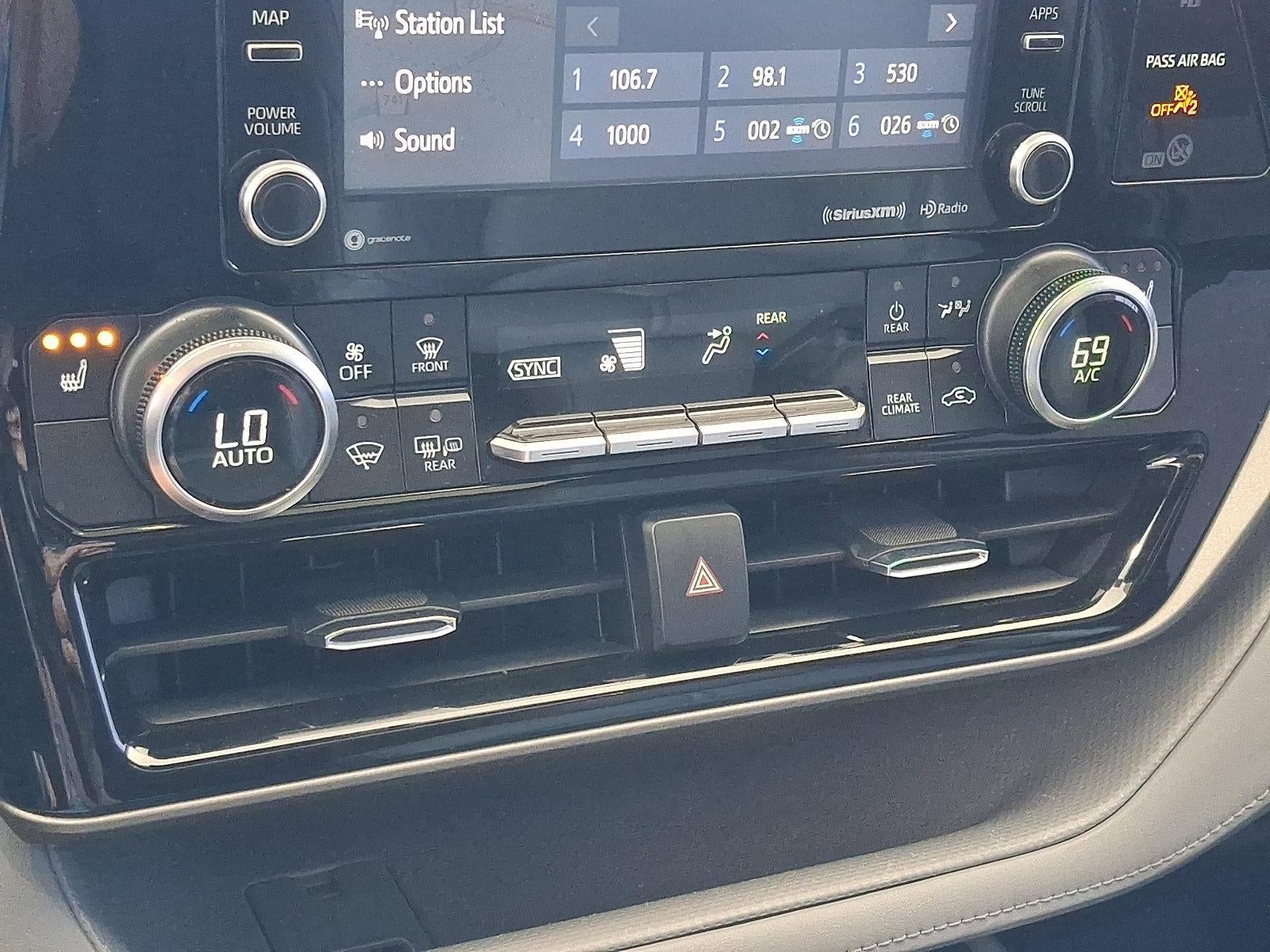 2021 Toyota Highlander XLE AWD (Natl)