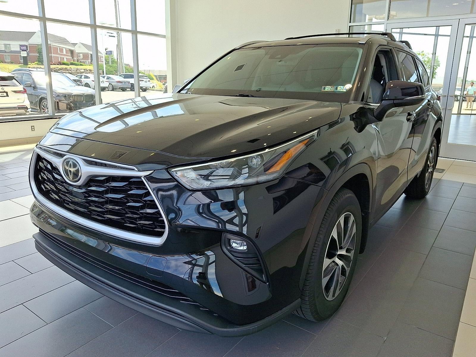 2021 Toyota Highlander XLE AWD (Natl)