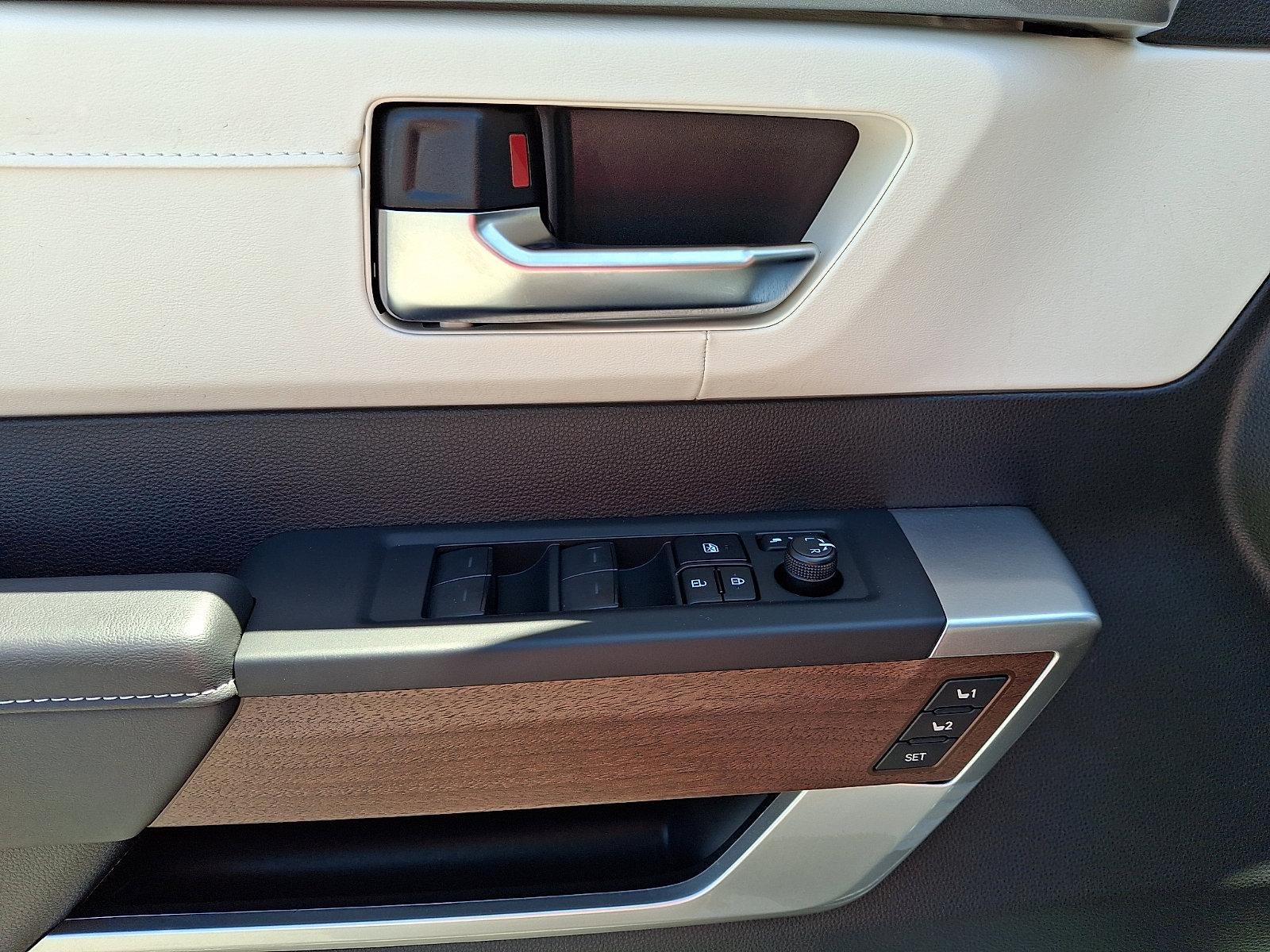 2025 Toyota Tundra 4WD 4WD Capstone Hybrid CrewMax 5.5' Bed (Natl)