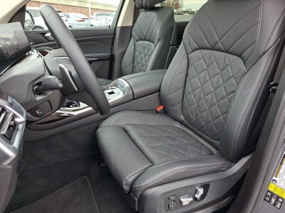 2023 BMW X7 xDrive40i Sports Activity Vehicle