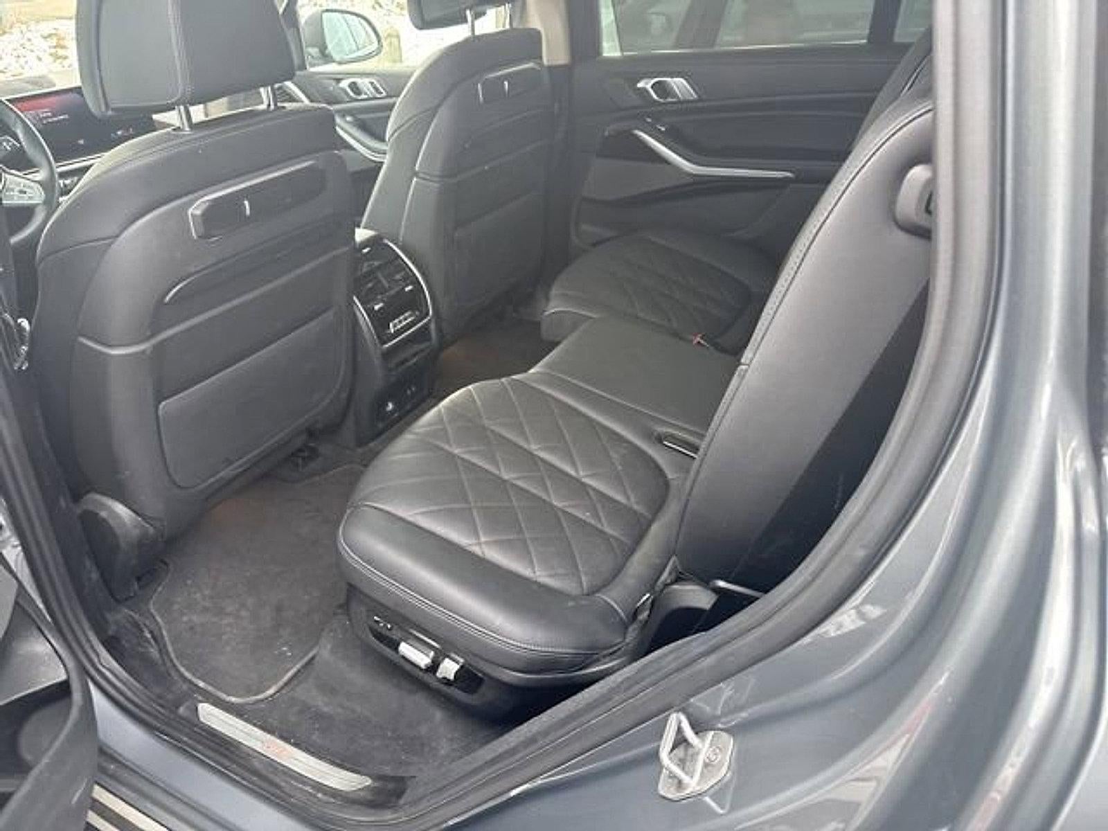 2023 BMW X7 xDrive40i Sports Activity Vehicle