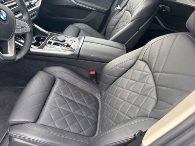 2023 BMW X7 xDrive40i Sports Activity Vehicle
