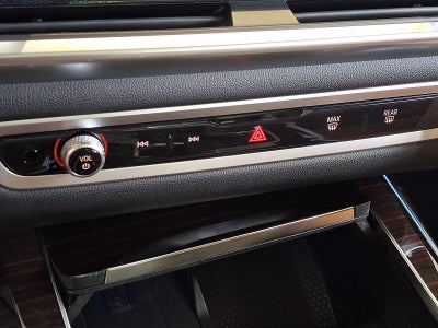 2027 BMW X7 xDrive40i Sports Activity Vehicle