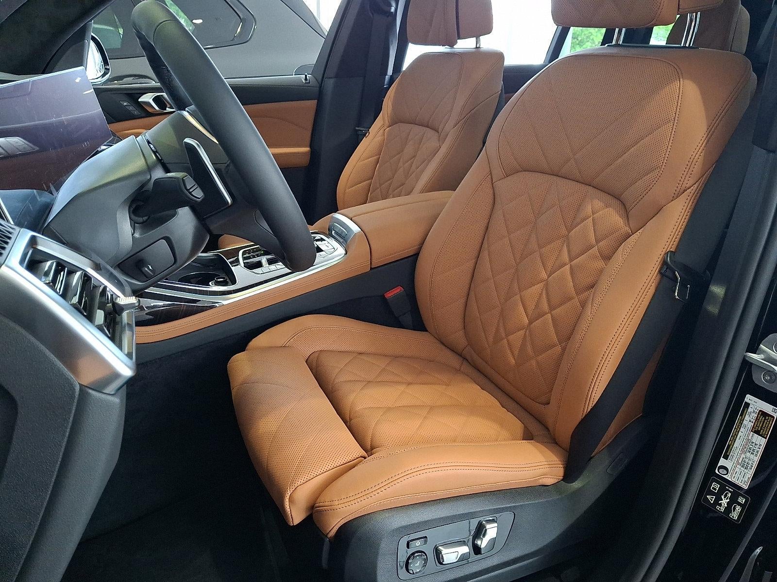 2027 BMW X7 xDrive40i Sports Activity Vehicle