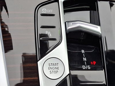 2026 BMW X7 xDrive40i Sports Activity Vehicle