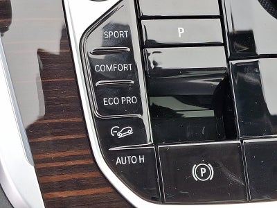 2026 BMW X7 xDrive40i Sports Activity Vehicle