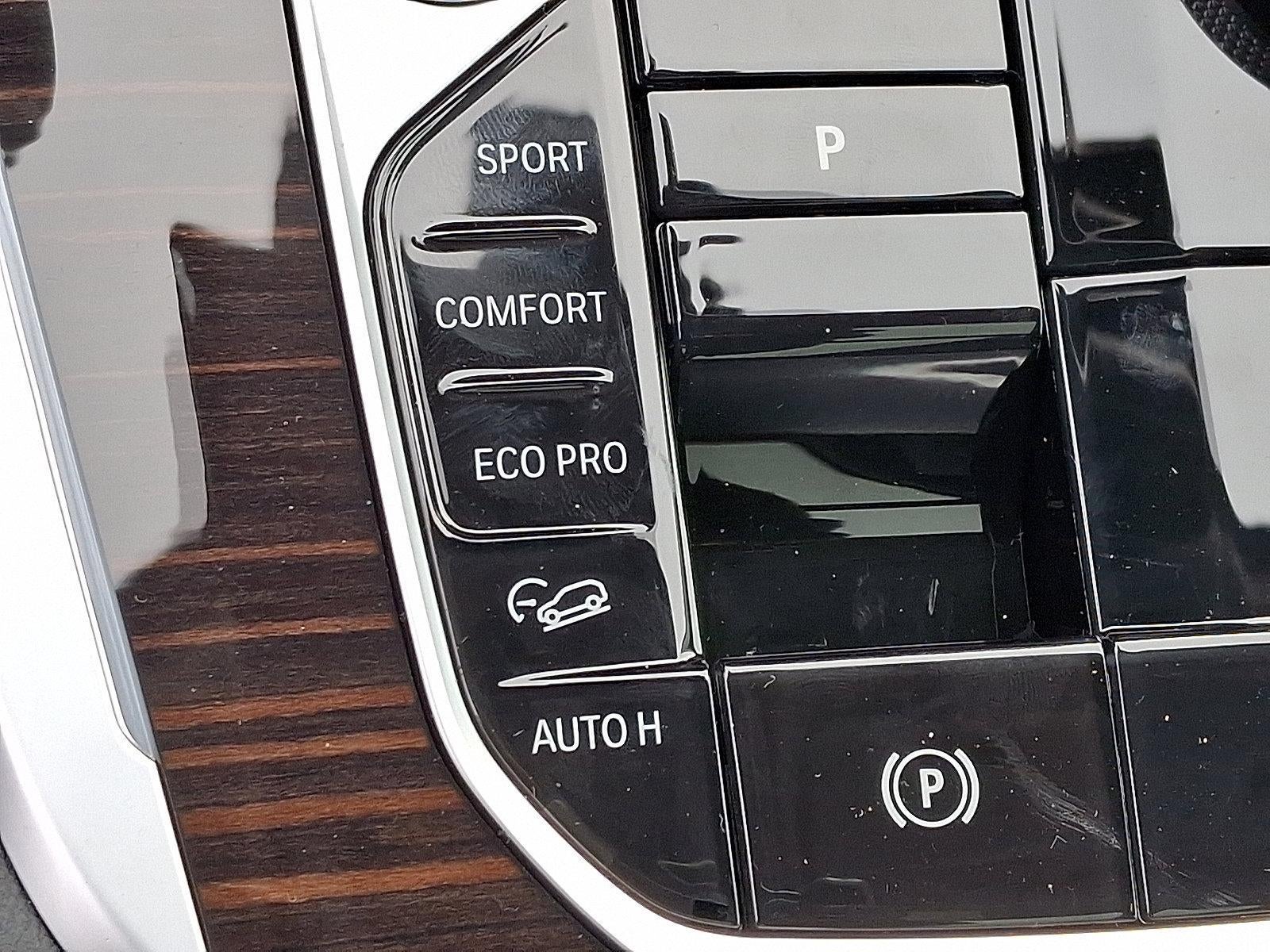 2026 BMW X7 xDrive40i Sports Activity Vehicle