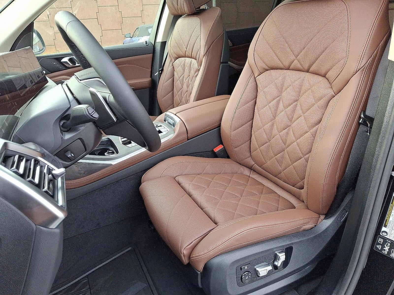 2026 BMW X7 xDrive40i Sports Activity Vehicle