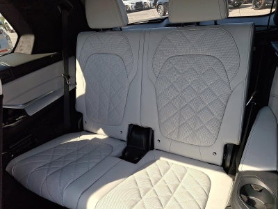 2026 BMW X7 xDrive40i Sports Activity Vehicle