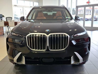 2026 BMW X7 xDrive40i Sports Activity Vehicle