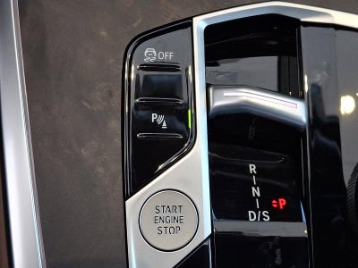 2026 BMW X7 xDrive40i Sports Activity Vehicle