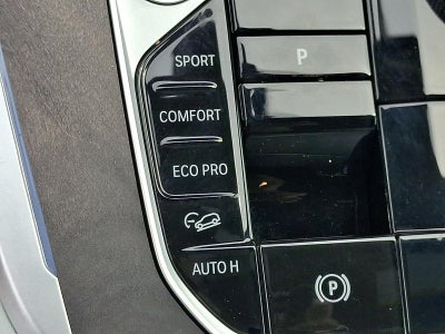 2026 BMW X7 xDrive40i Sports Activity Vehicle