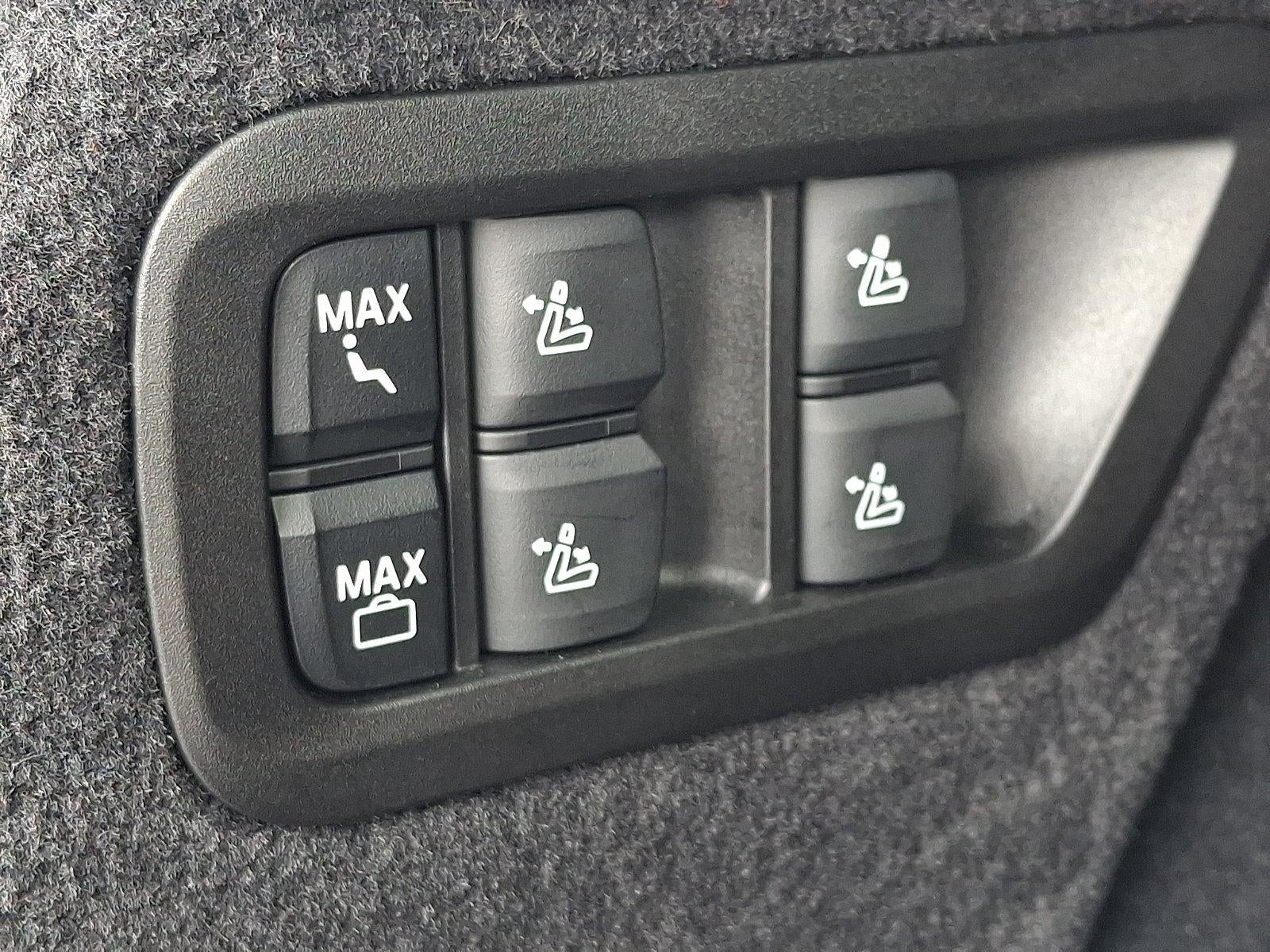 2026 BMW X7 xDrive40i Sports Activity Vehicle