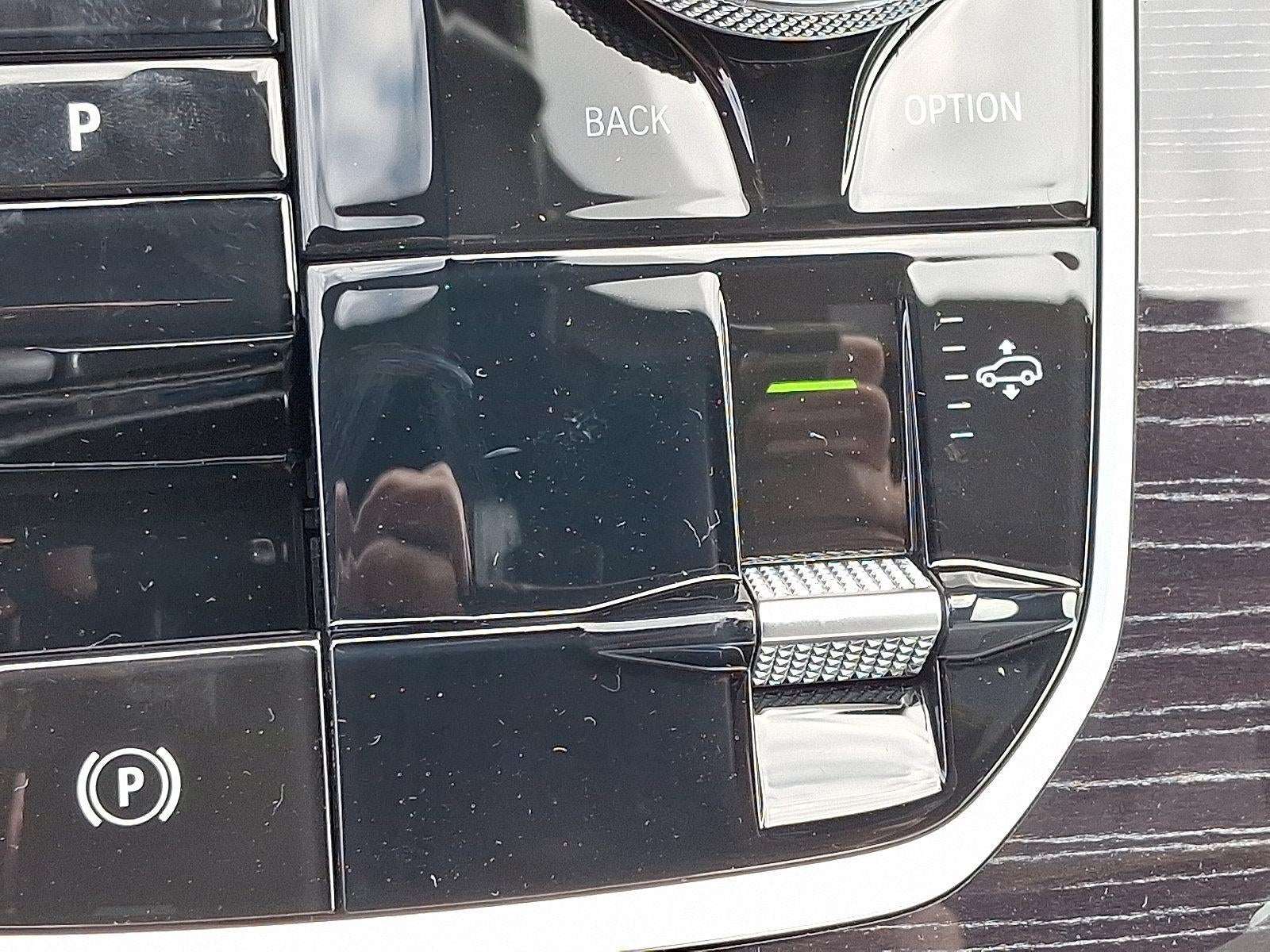 2026 BMW X7 xDrive40i Sports Activity Vehicle