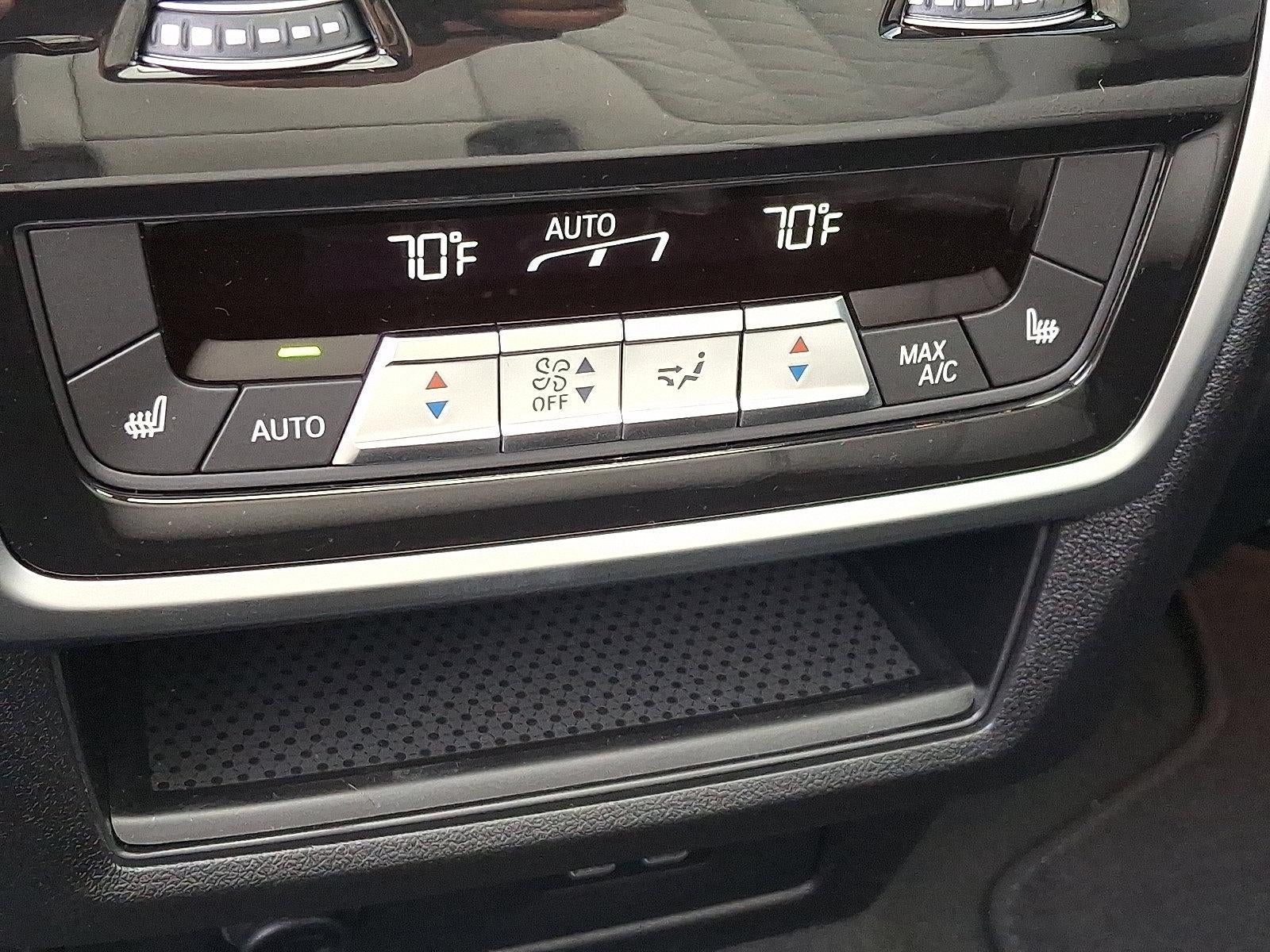 2026 BMW X7 xDrive40i Sports Activity Vehicle