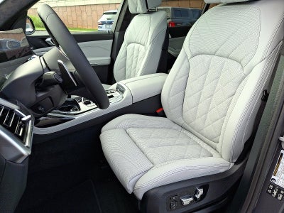 2026 BMW X7 xDrive40i Sports Activity Vehicle
